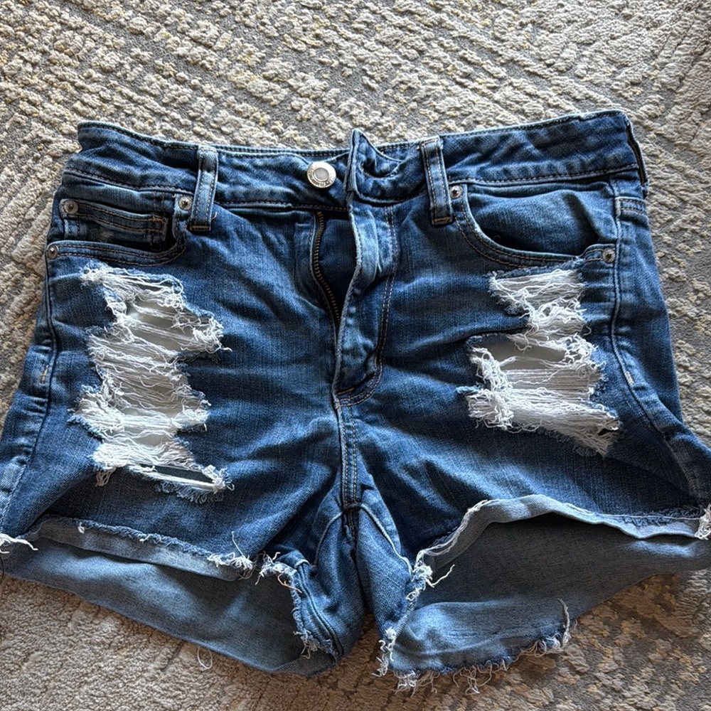 Frayed High-Rise Distressed Denim Shorts - Blue